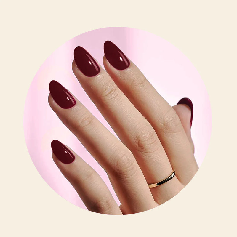 Mitty 83% Plant based Vegan polish Black Cherry 10ml